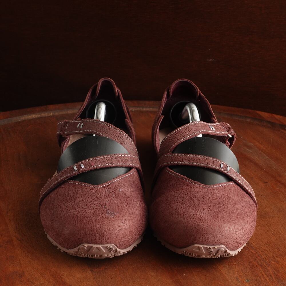 Ahnu Flats Womens SZ 7.5 Burgundy Tullia Ballet Mary Jane Leather Casual Shoes - Picture 3 of 14